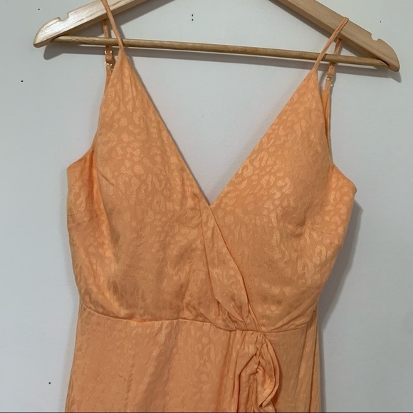 Lovers + Friends Gelina Wrap Dress in Tangerine Orange sz XXS - Picture 6 of 7